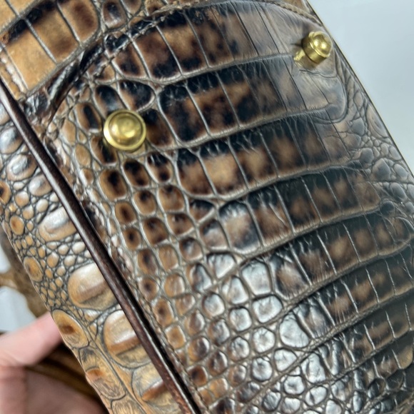 Luxurious Brahmin Brown Crocodile-Embossed Shoulder Bag long strap two handles - Picture 8 of 15